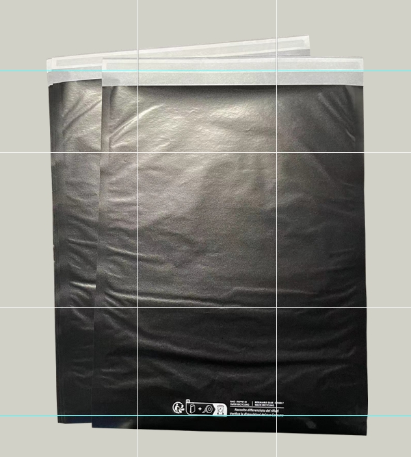 Black Glassine bag.png